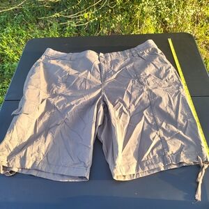 St. John's Bay Plus Size Women's Bramuda Short Khaki Size 22 New